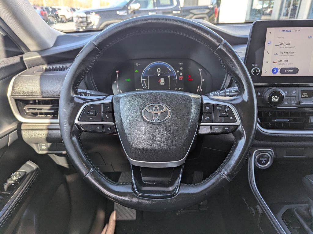Used 2024 Toyota Grand Highlander XLE image 12