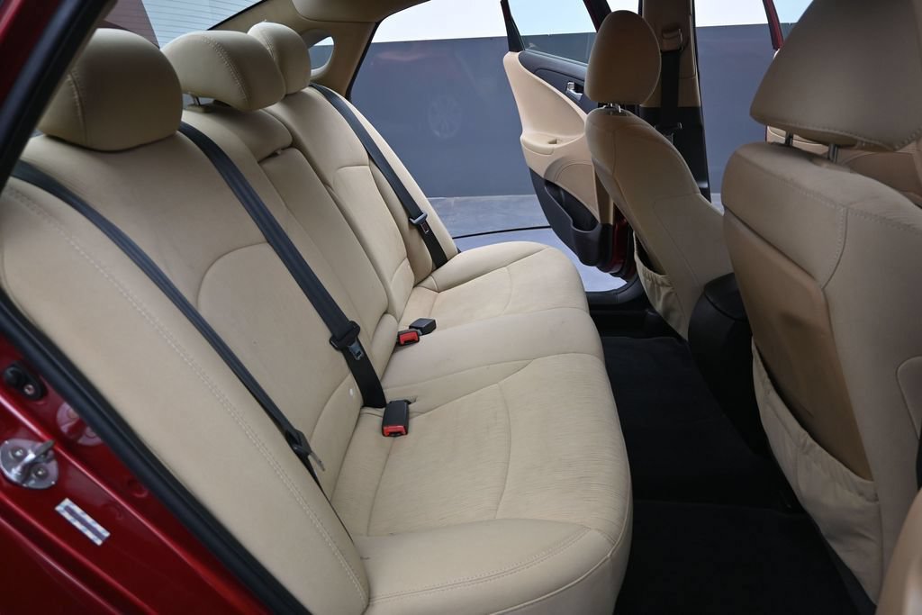 Used 2011 Hyundai Sonata GLS FWD image 29