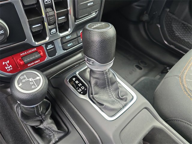 Used 2024 Jeep Gladiator Mojave w/ Safety Group image 26