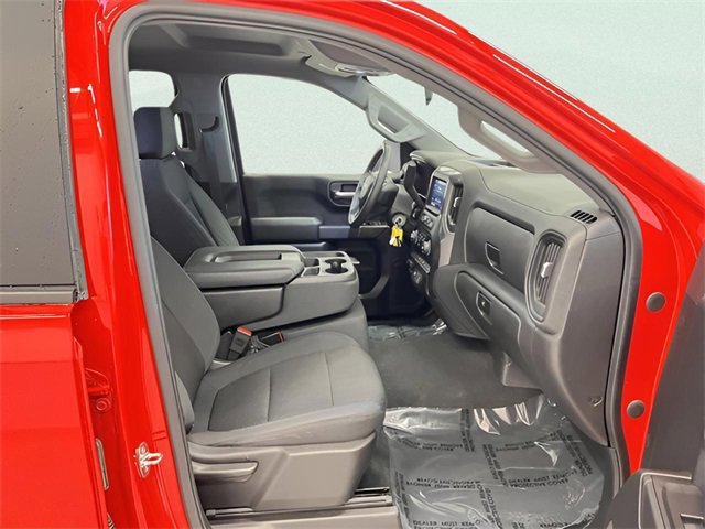 Used 2020 Chevrolet Silverado 1500 Custom w/ Custom Value Package image 10