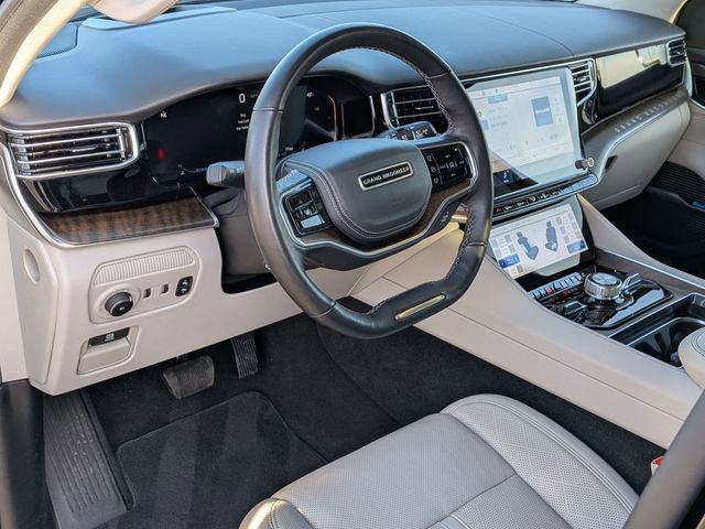 Used 2024 Jeep Grand Wagoneer Series II w/ Convenience Group III image 10