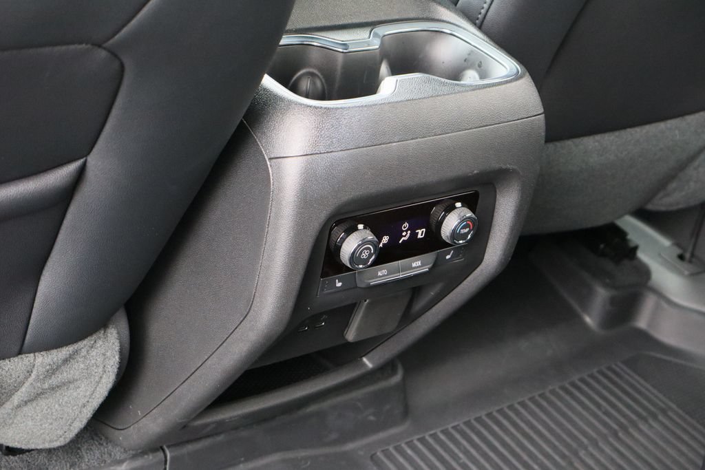 Certified 2025 Chevrolet Traverse High Country w/ LPO, Floor Liner Package FWD image 25