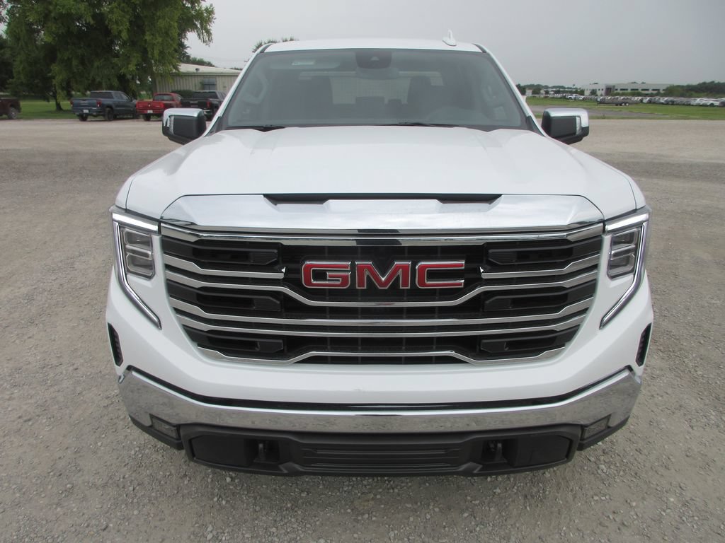 New 2026 GMC Sierra 1500 SLT w/ SLT Premium Package AWD/4WD image 10
