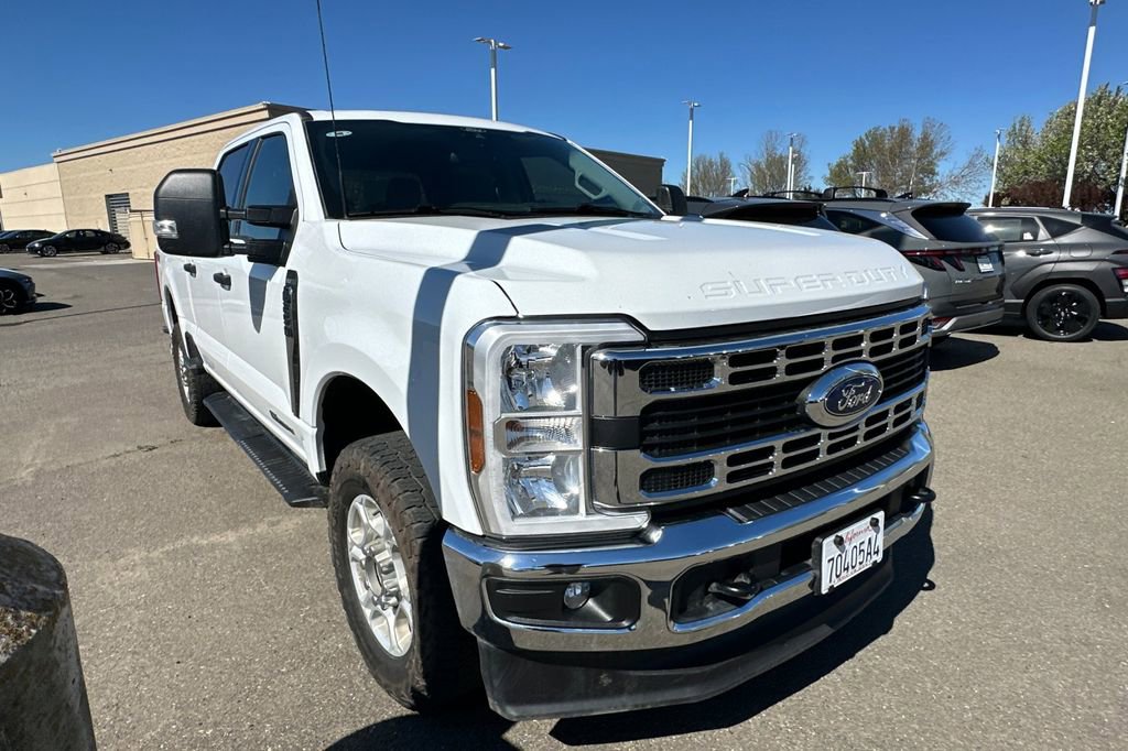 Used 2025 Ford F250 XLT image 2