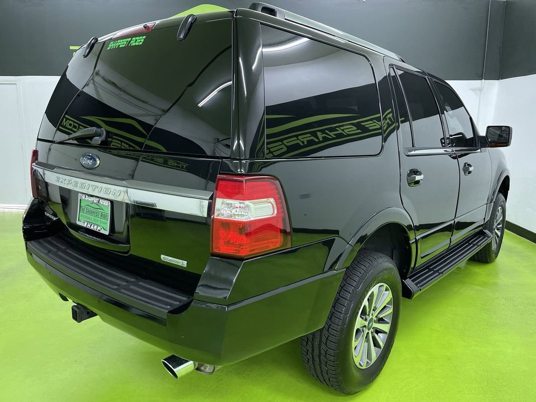 Used 2017 Ford Expedition Limited AWD/4WD image 10