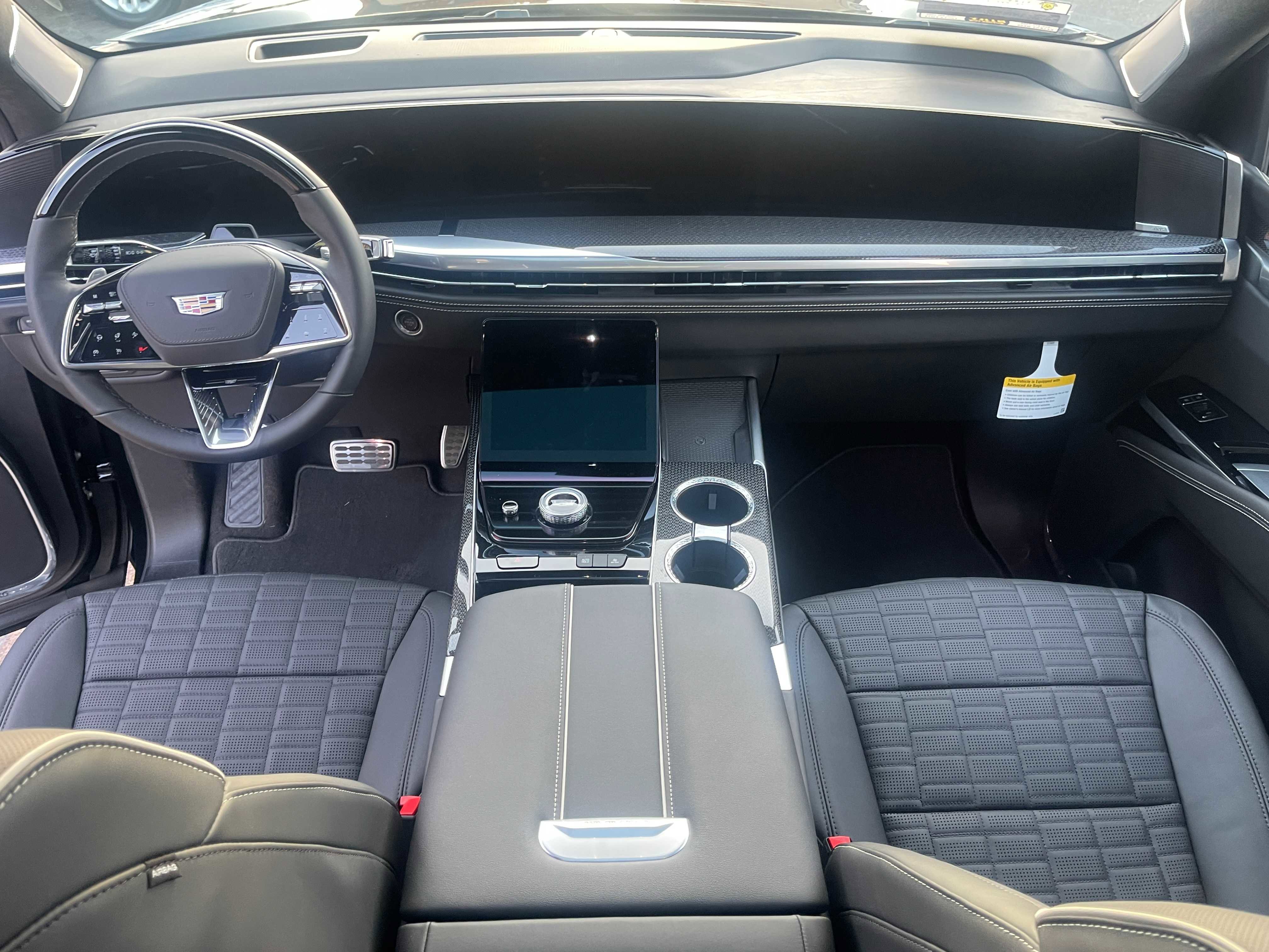 Used 2025 Cadillac Escalade ESV V image 23