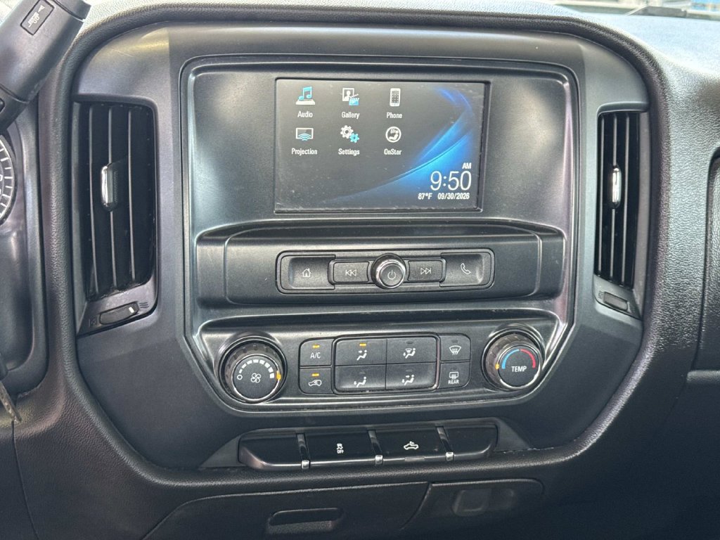 Used 2018 Chevrolet Silverado 1500 Custom w/ Custom Value Package RWD image 26