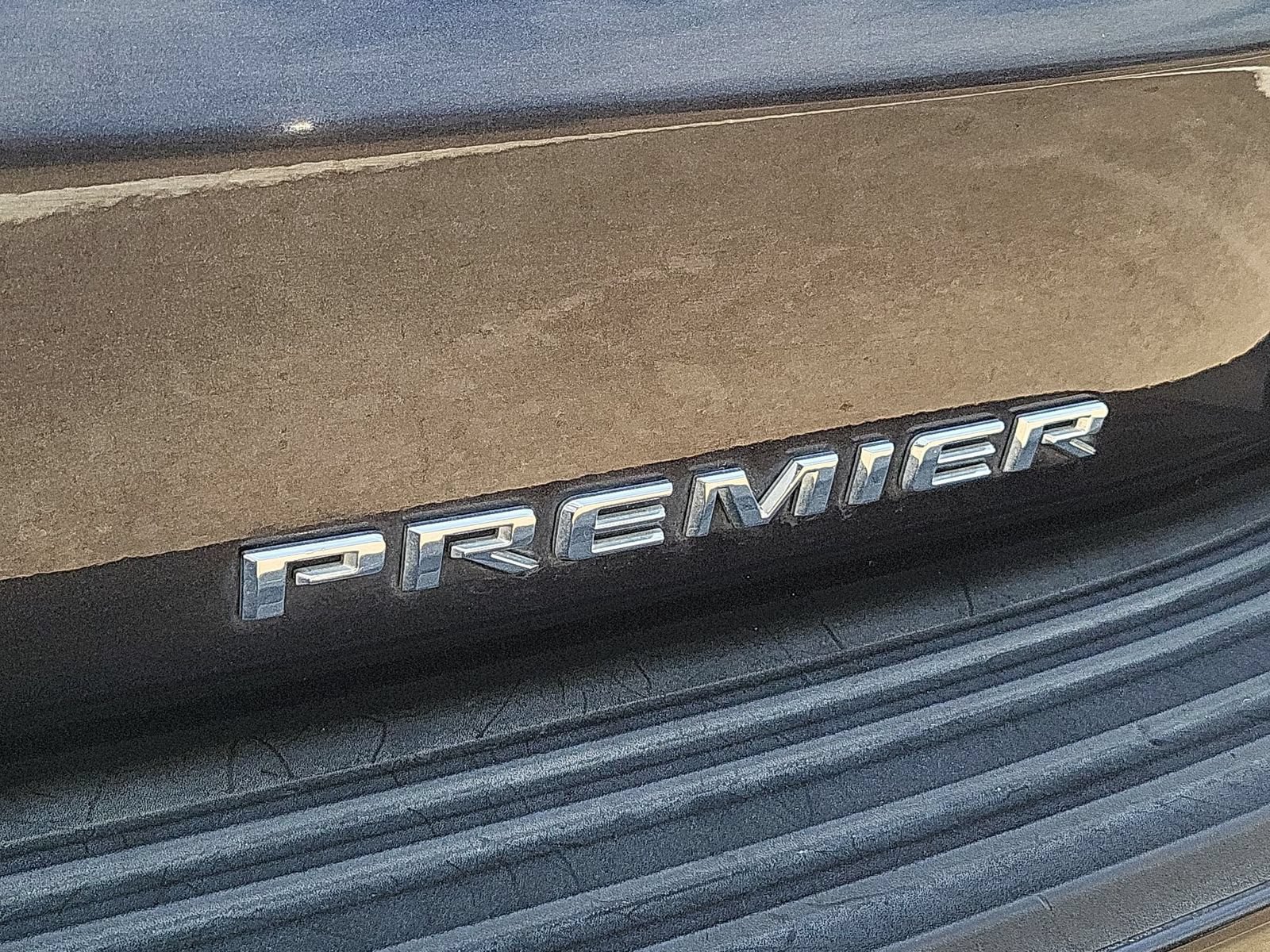 Used 2023 Chevrolet Tahoe Premier w/ Max Trailering Package AWD/4WD image 32