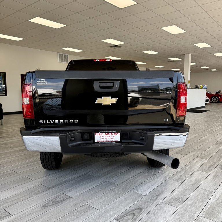 Used 2007 Chevrolet Silverado 2500 LT w/ EZ-Lift Tailgate Package image 8