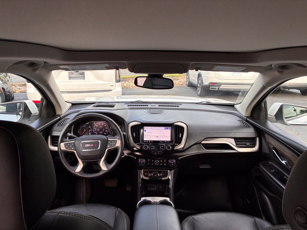 Used 2023 GMC Terrain Denali AWD/4WD image 17