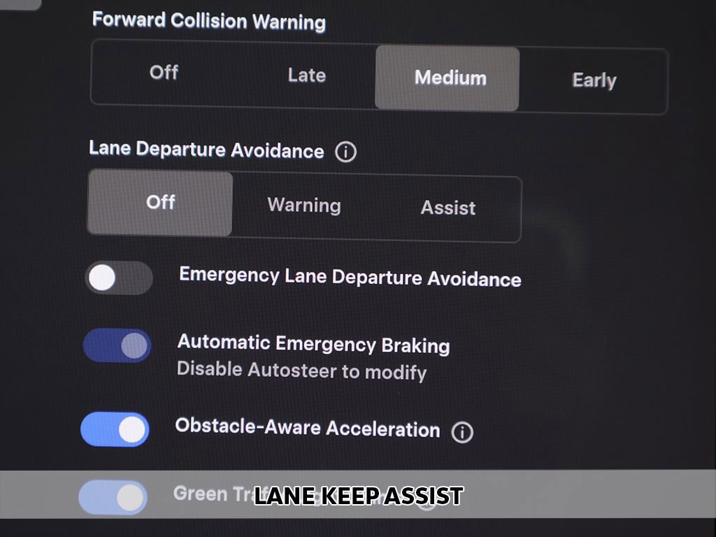 Used 2024 Tesla Model Y Performance AWD/4WD image 7