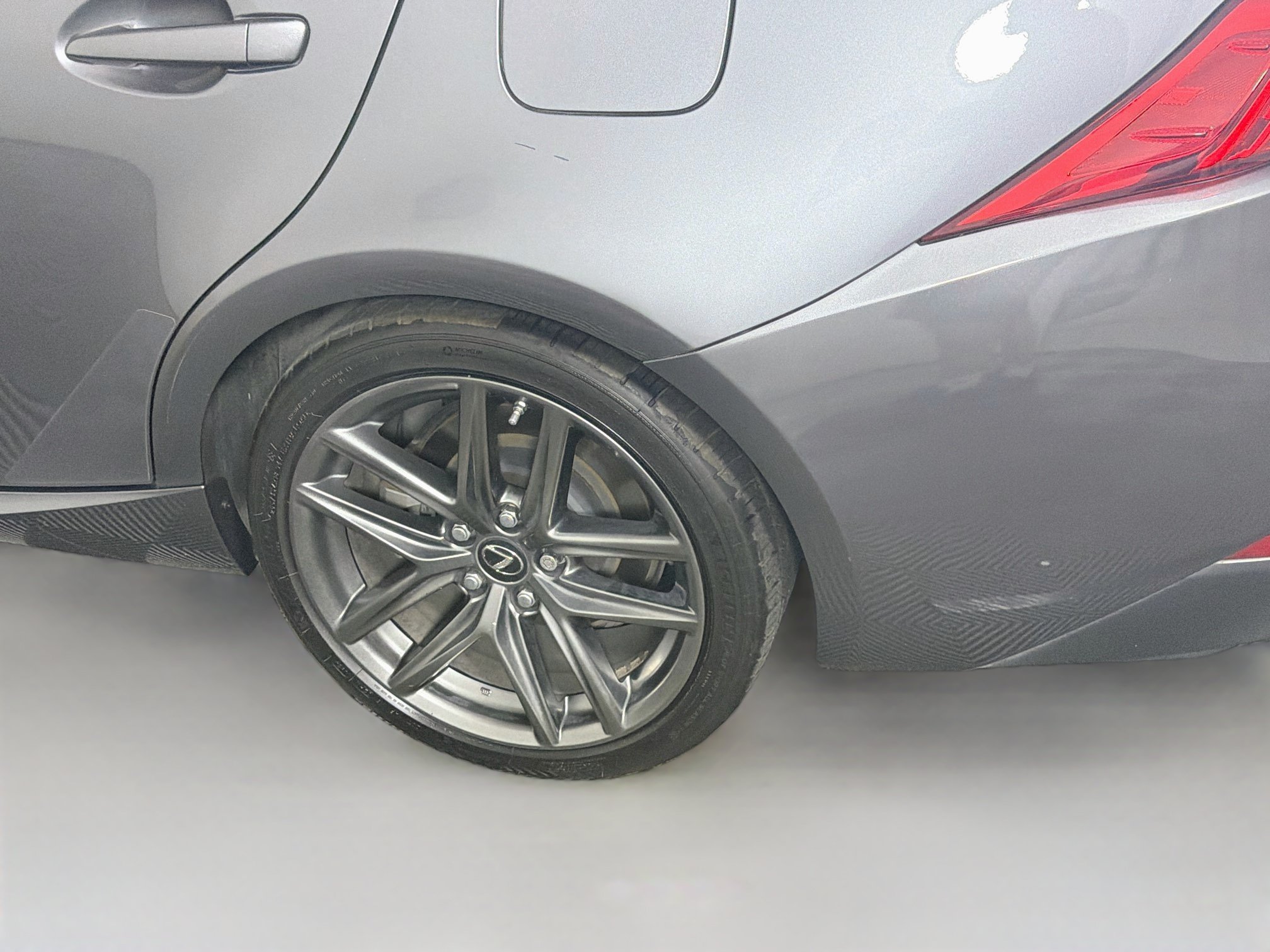 Used 2018 Lexus IS 300 F Sport w/ F Sport Package RWD image 11