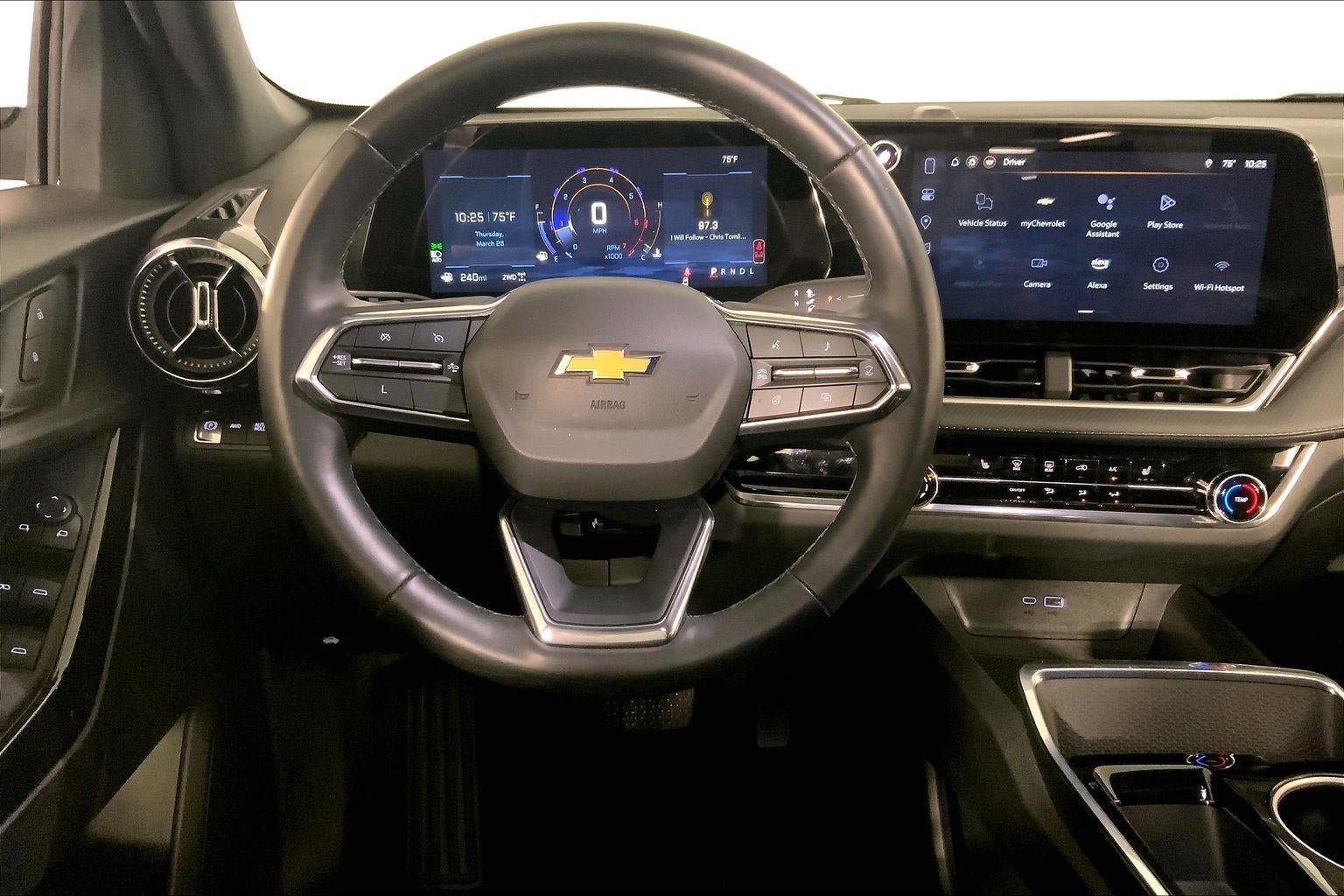 Used 2025 Chevrolet Equinox LT image 5