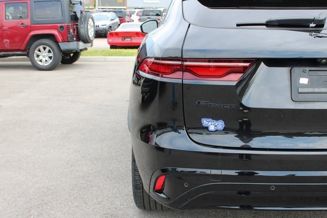 Used 2022 Jaguar F-PACE S image 47