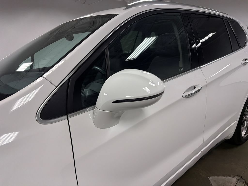 Used 2020 Buick Envision Essence w/ Experience Buick Package FWD image 12