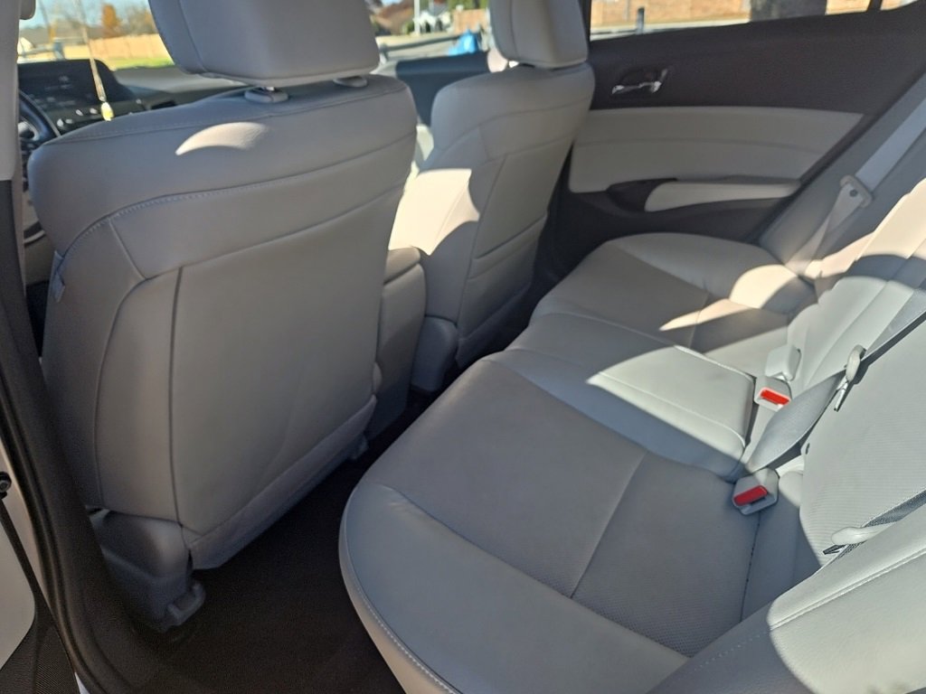 Used 2017 Acura ILX image 18