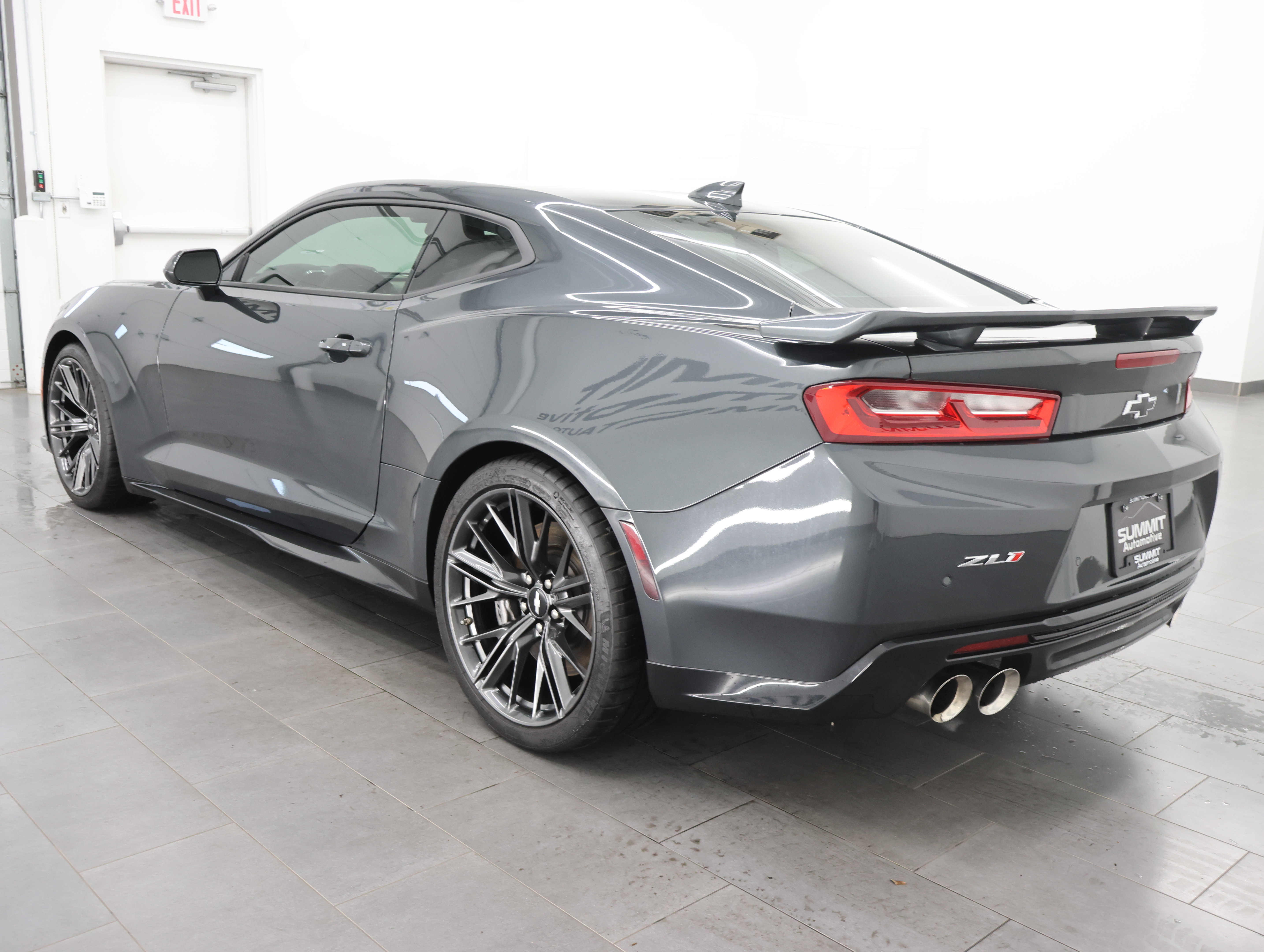 Used 2017 Chevrolet Camaro ZL1 RWD image 6