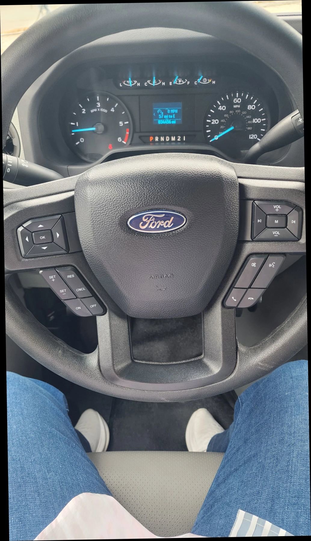 Used 2024 Ford E-350 and Econoline 350 Super Duty w/ Power Windows & Locks Group image 38