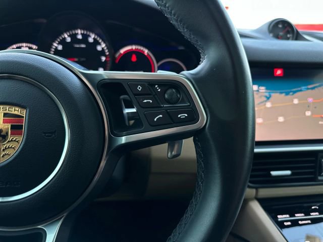 Used 2021 Porsche Cayenne image 32