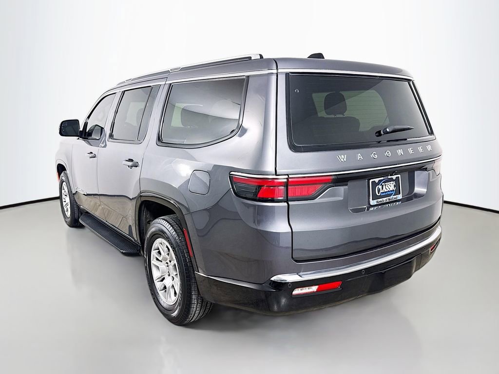 Used 2024 Jeep Wagoneer 2WD image 5