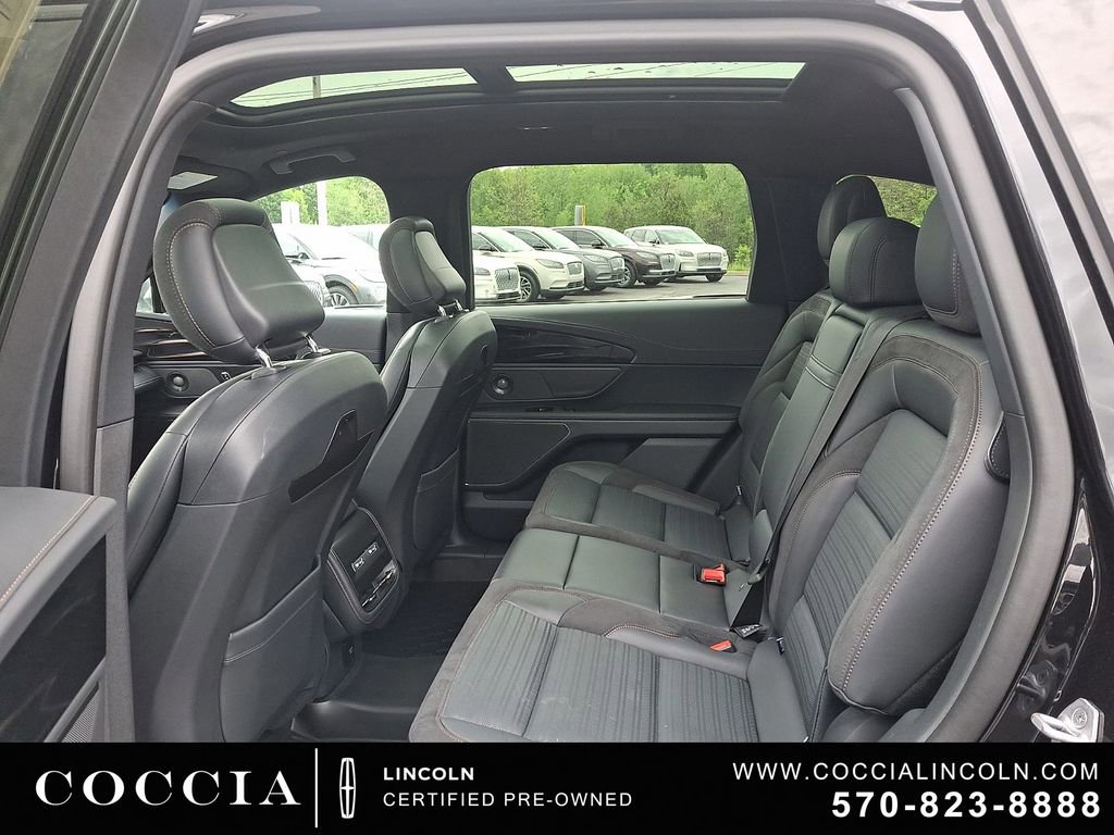 Certified 2024 Lincoln Nautilus Reserve w/ Equipment Group 202A AWD/4WD image 10