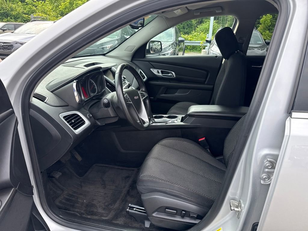 Used 2017 GMC Terrain SLE w/ Driver Alert Package I AWD/4WD image 28
