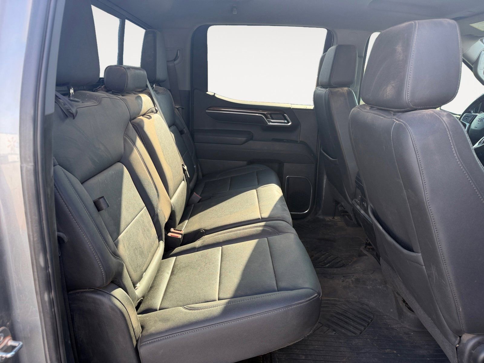 Used 2025 Chevrolet Silverado 1500 LT Trail Boss w/ Convenience Package II image 13