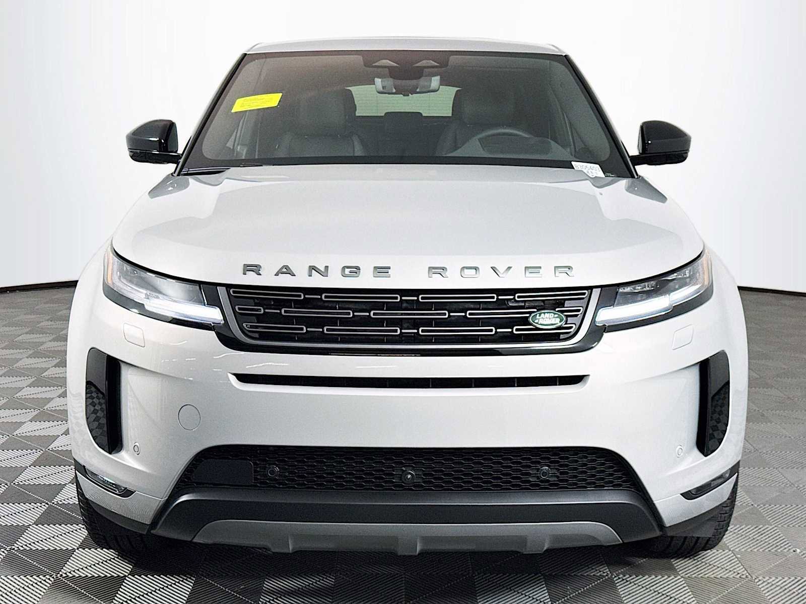 New 2026 Land Rover Range Rover Evoque S image 2