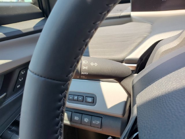 New 2026 Toyota C-HR AWD/4WD image 22