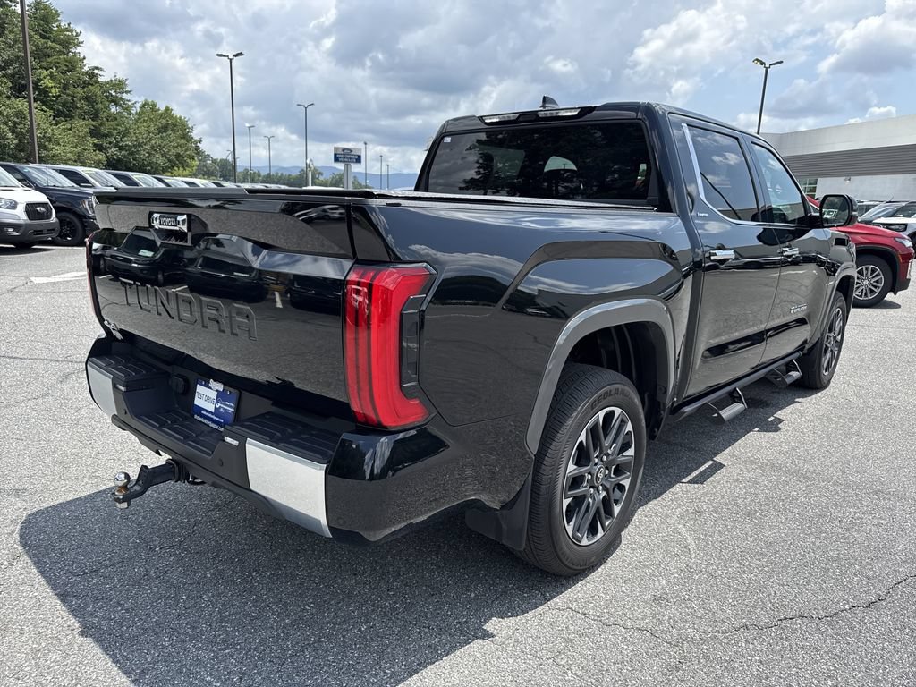 Used 2026 Toyota Tundra Limited AWD/4WD image 9