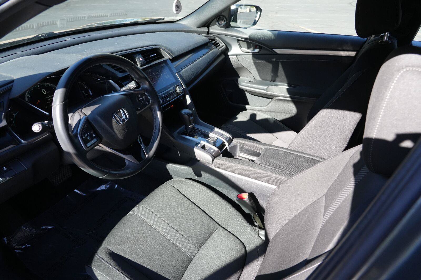 Used 2020 Honda Civic EX image 9