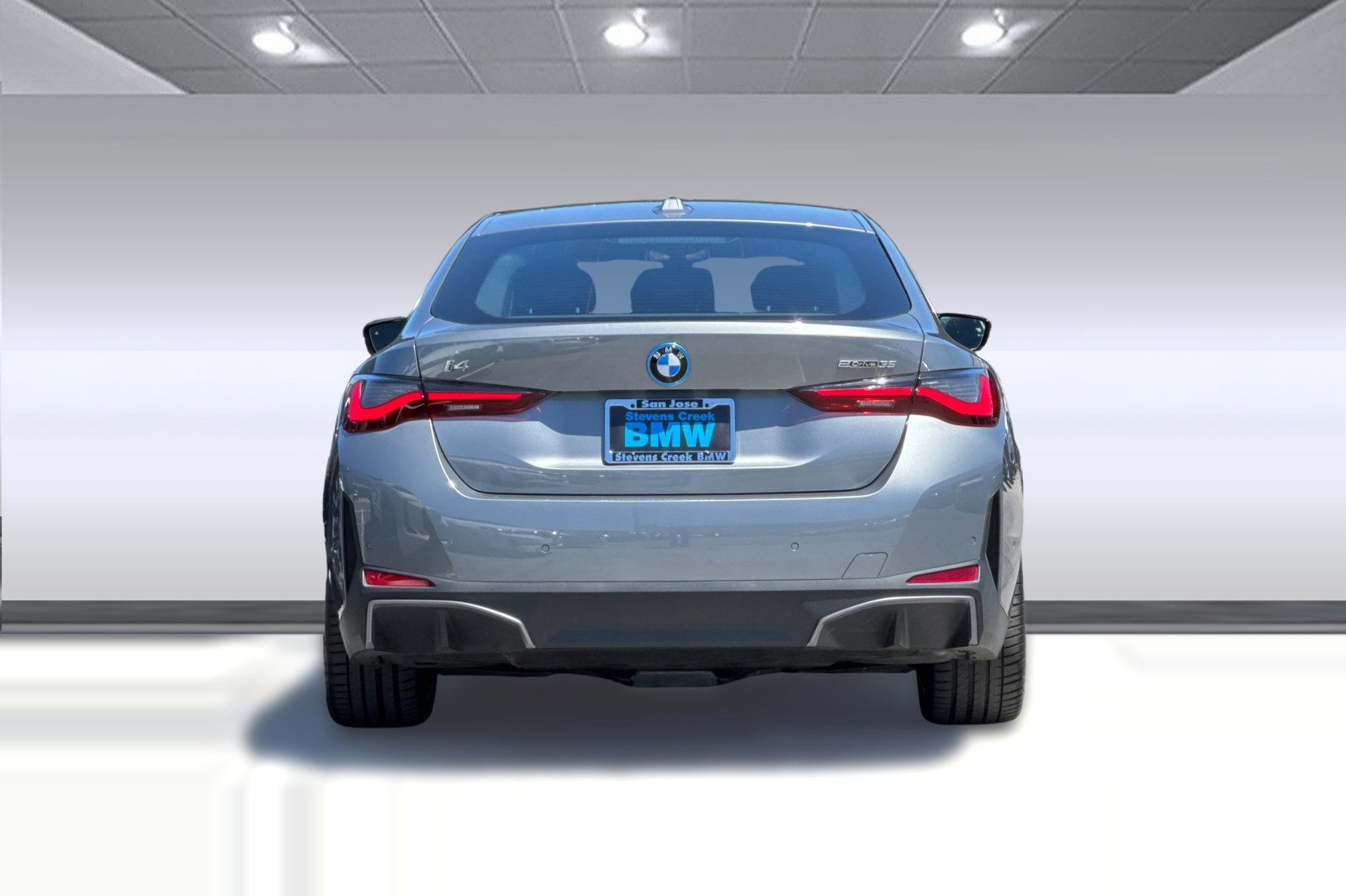 Certified 2023 BMW i4 eDrive35 w/ Premium Package RWD image 9