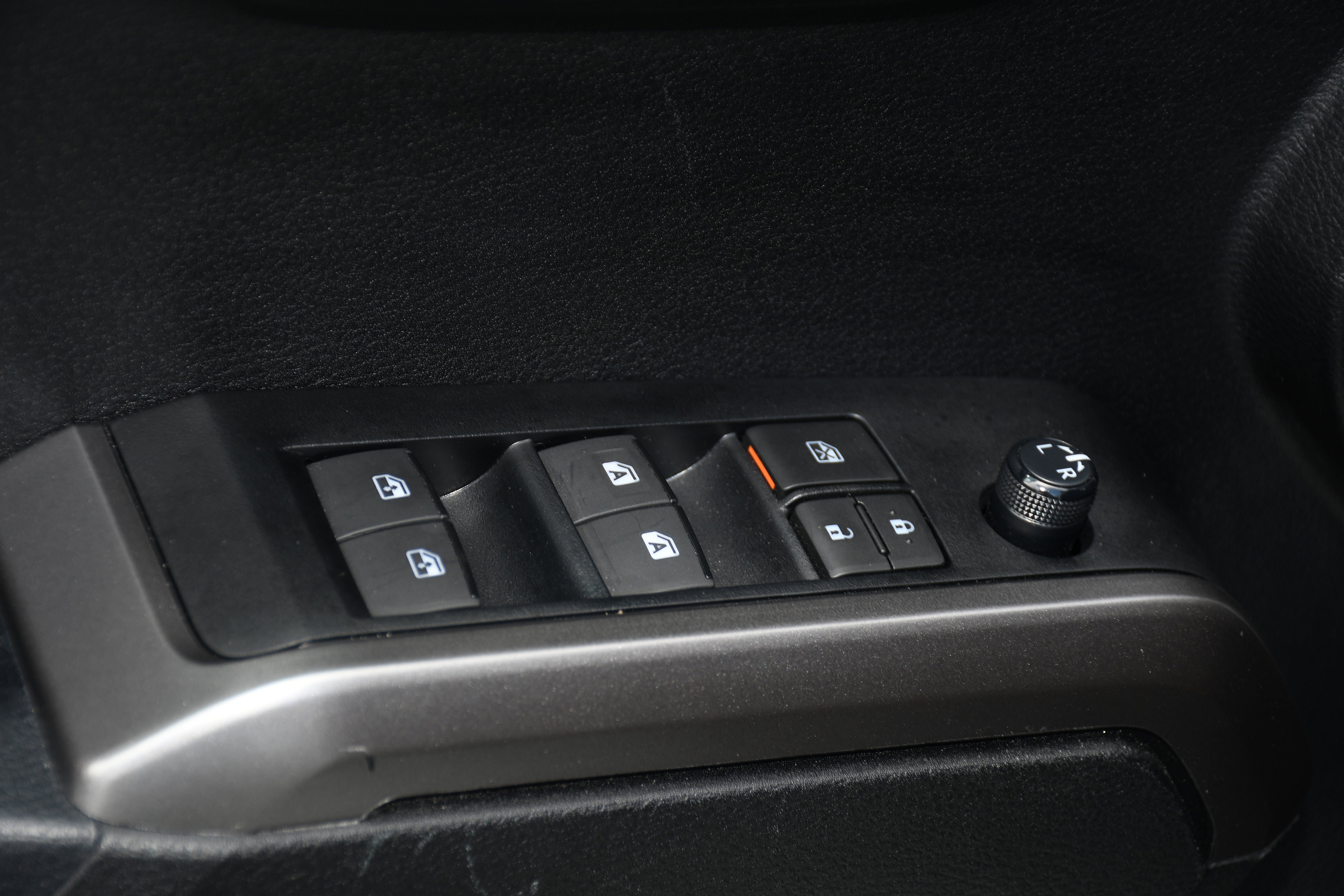 Certified 2023 Toyota Tacoma Limited AWD/4WD image 11