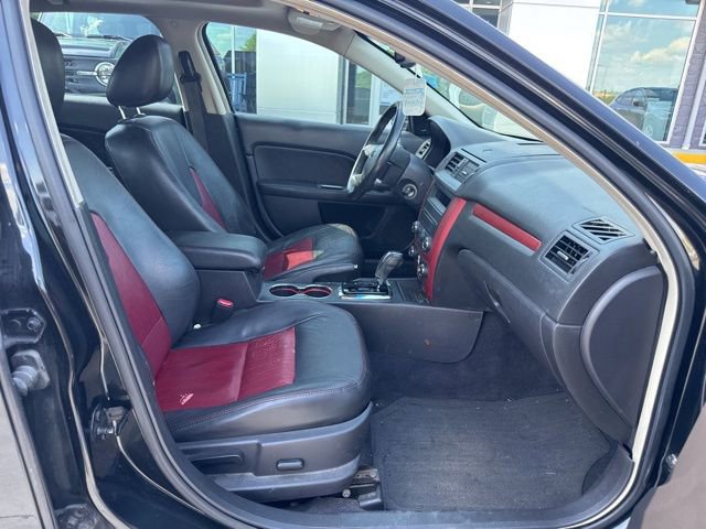 Used 2010 Ford Fusion Sport FWD image 17