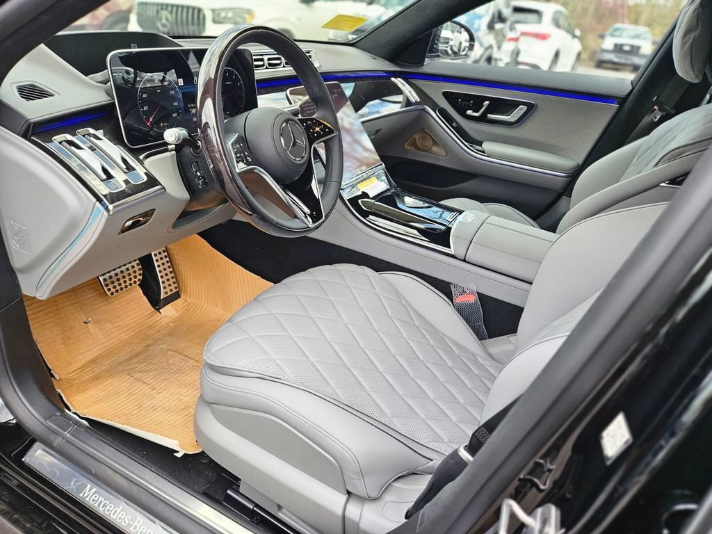 New 2026 Mercedes-Benz S 580 4MATIC Sedan image 18