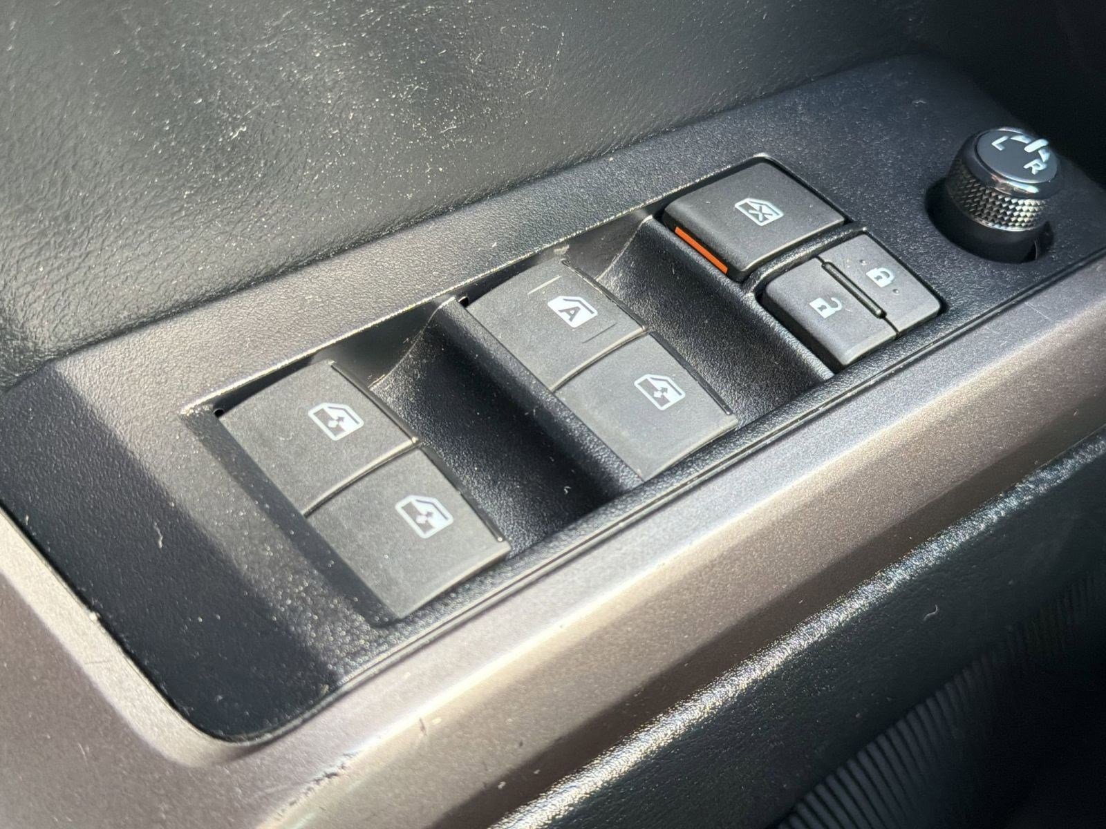 Certified 2021 Toyota Tacoma SR5 image 28