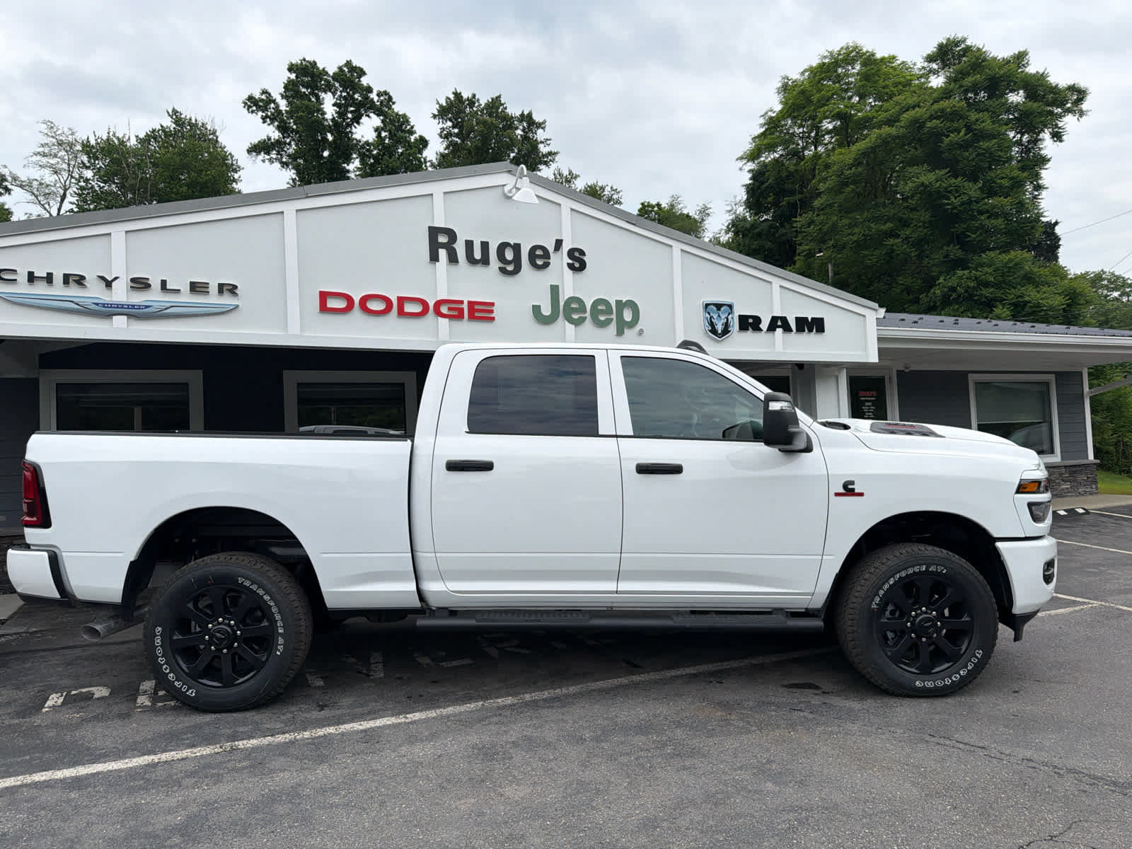 New 2026 RAM 2500 Tradesman AWD/4WD image 7