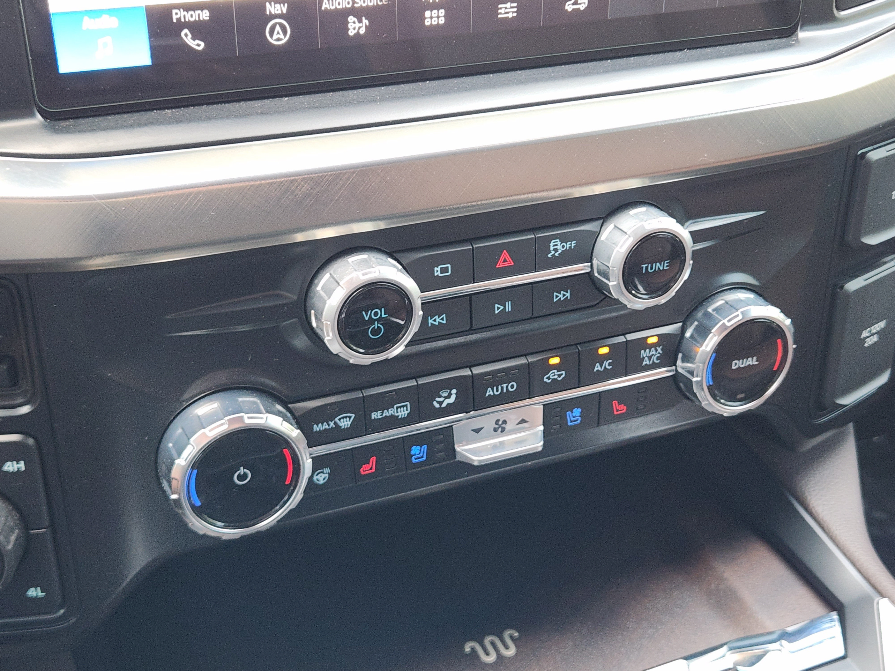 Used 2025 Ford F250 King Ranch AWD/4WD image 13