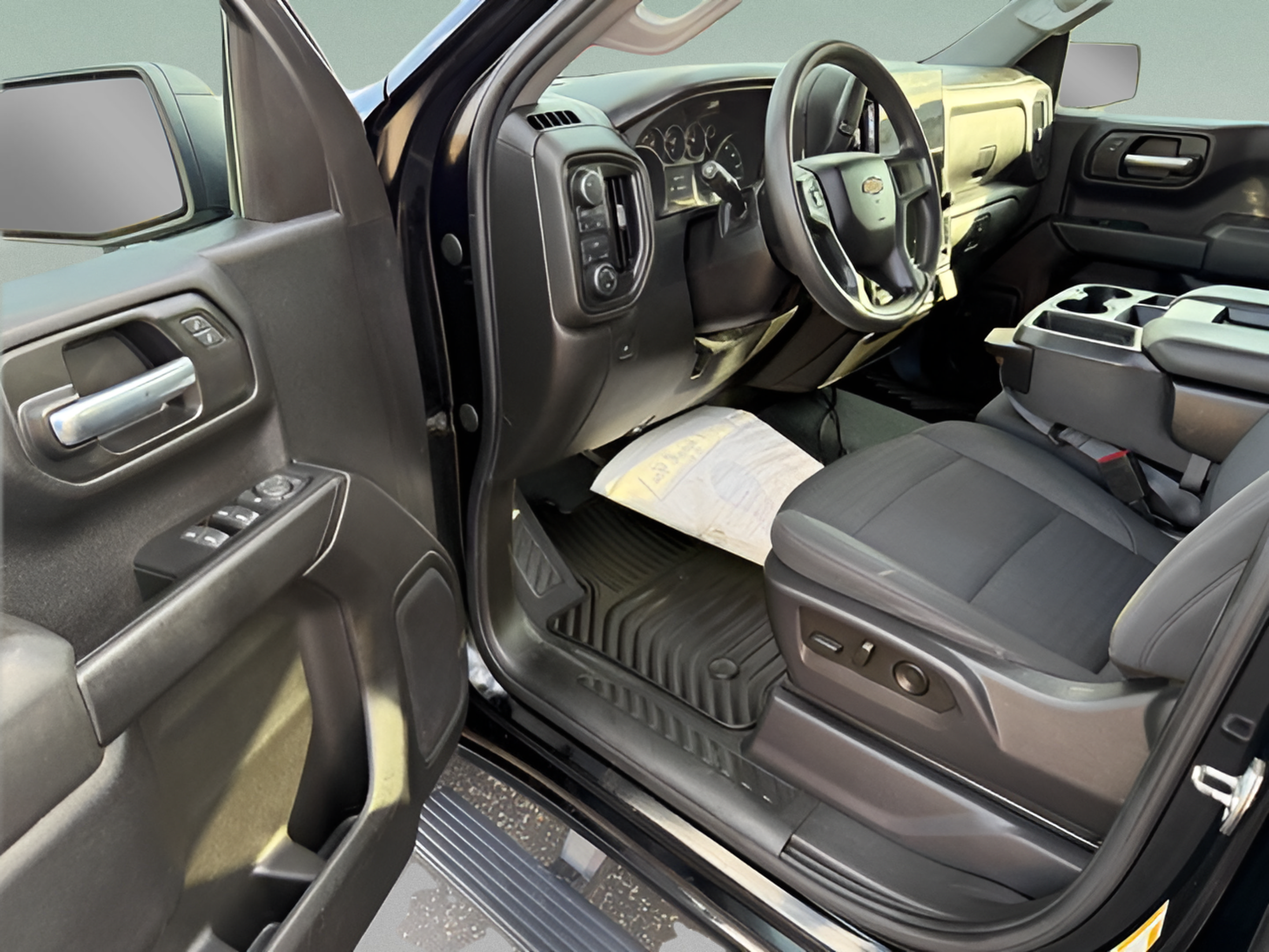 Used 2022 Chevrolet Silverado 1500 Custom AWD/4WD image 15