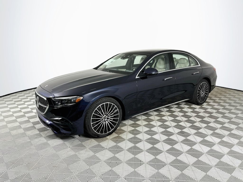 New 2027 Mercedes-Benz E 450 4MATIC Sedan image 3