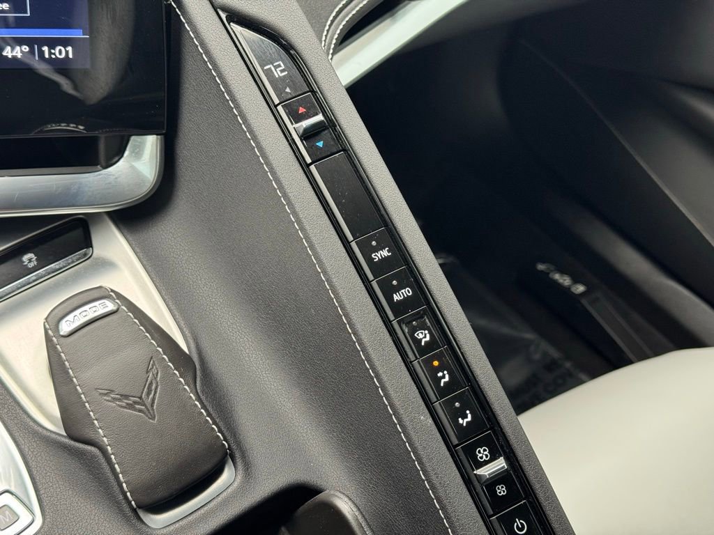 Used 2023 Chevrolet Corvette Stingray Convertible w/ Z51 Performance Package image 35