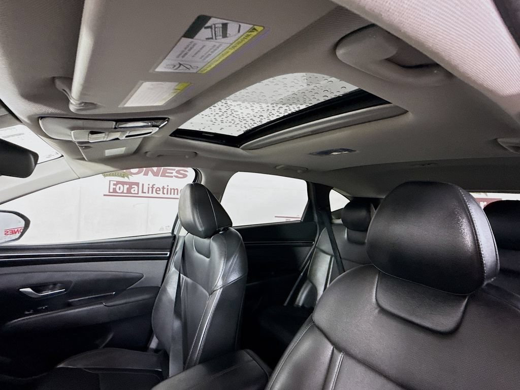 Certified 2023 Hyundai Tucson SEL w/ Convenience Package FWD image 11