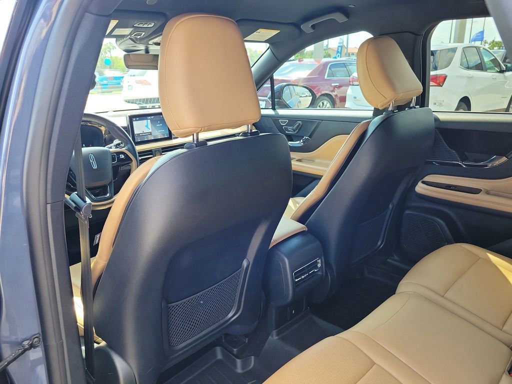 Used 2022 Lincoln Corsair Reserve FWD image 13
