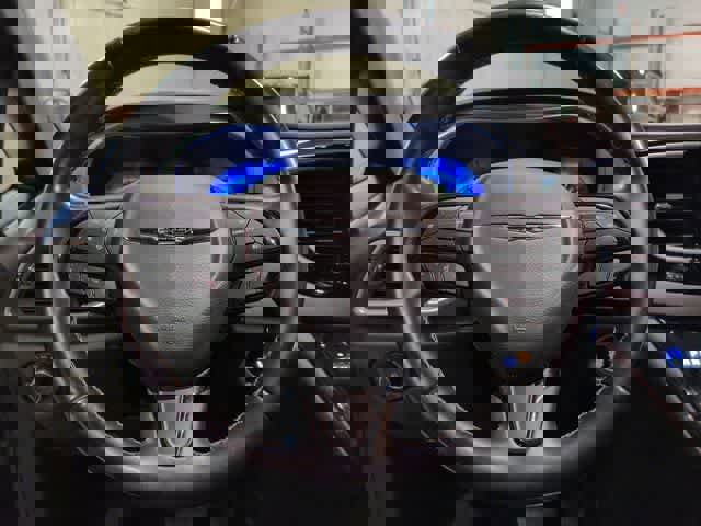 Used 2018 Chrysler Pacifica Touring Plus w/ S Appearance Package image 24