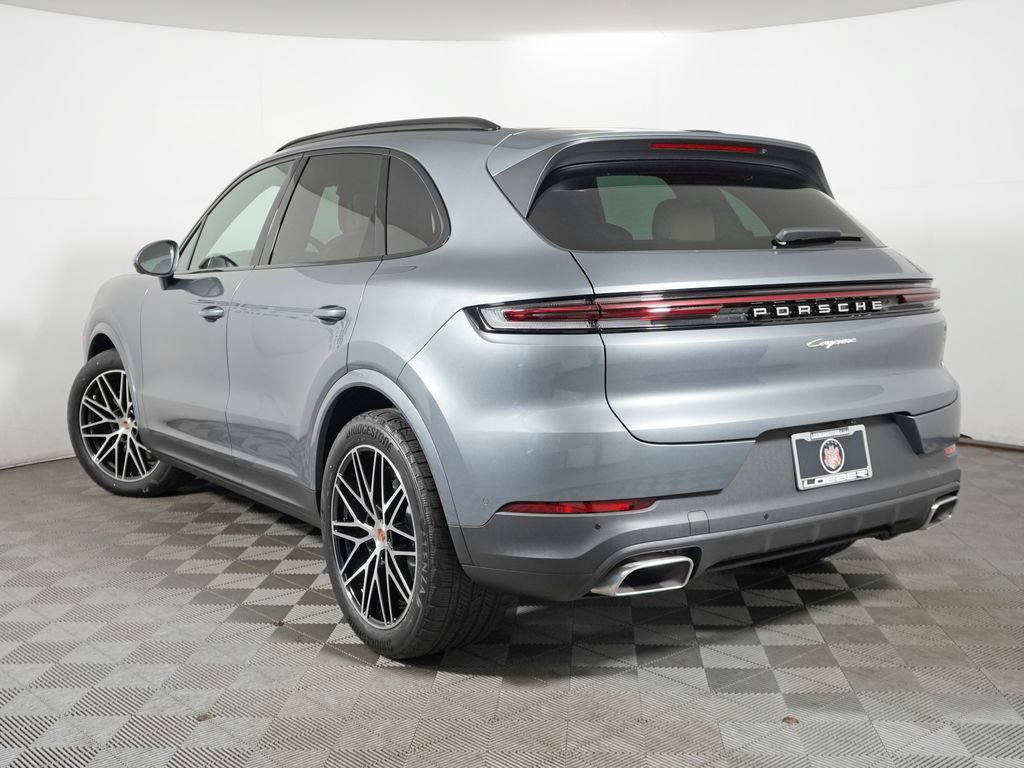 New 2026 Porsche Cayenne AWD/4WD image 3