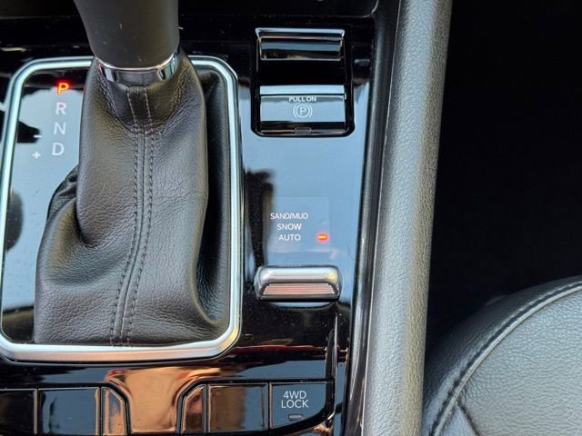 Used 2023 Jeep Compass Latitude w/ Sun and Sound Group image 24