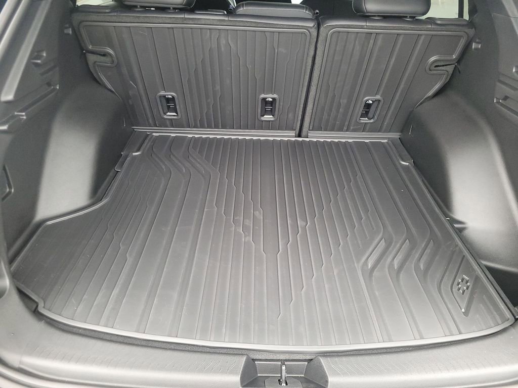 New 2026 Chevrolet Equinox EV LT image 25