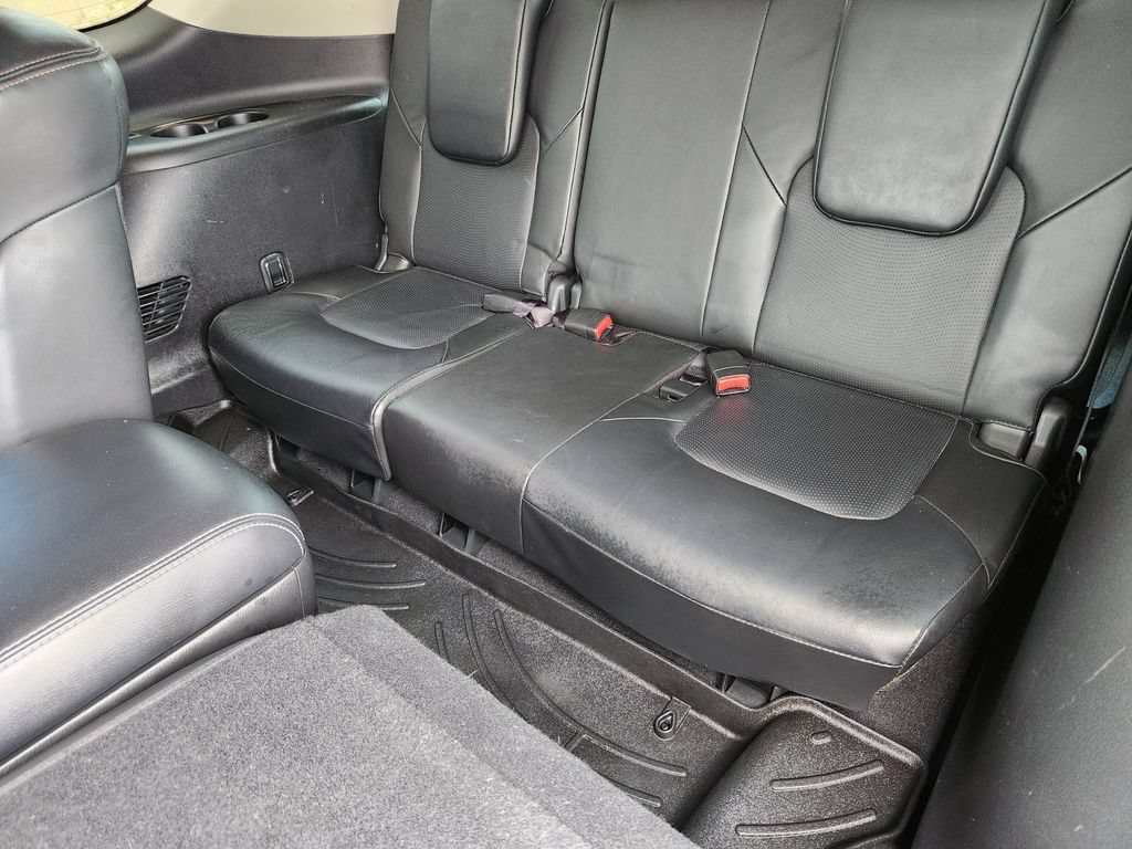 Used 2019 Nissan Armada Platinum w/ Captain's Chairs Package AWD/4WD image 10