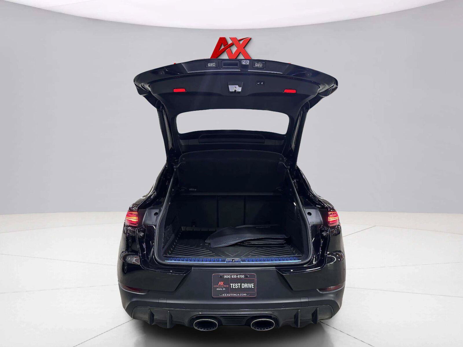 Used 2022 Porsche Cayenne Turbo GT AWD/4WD image 63