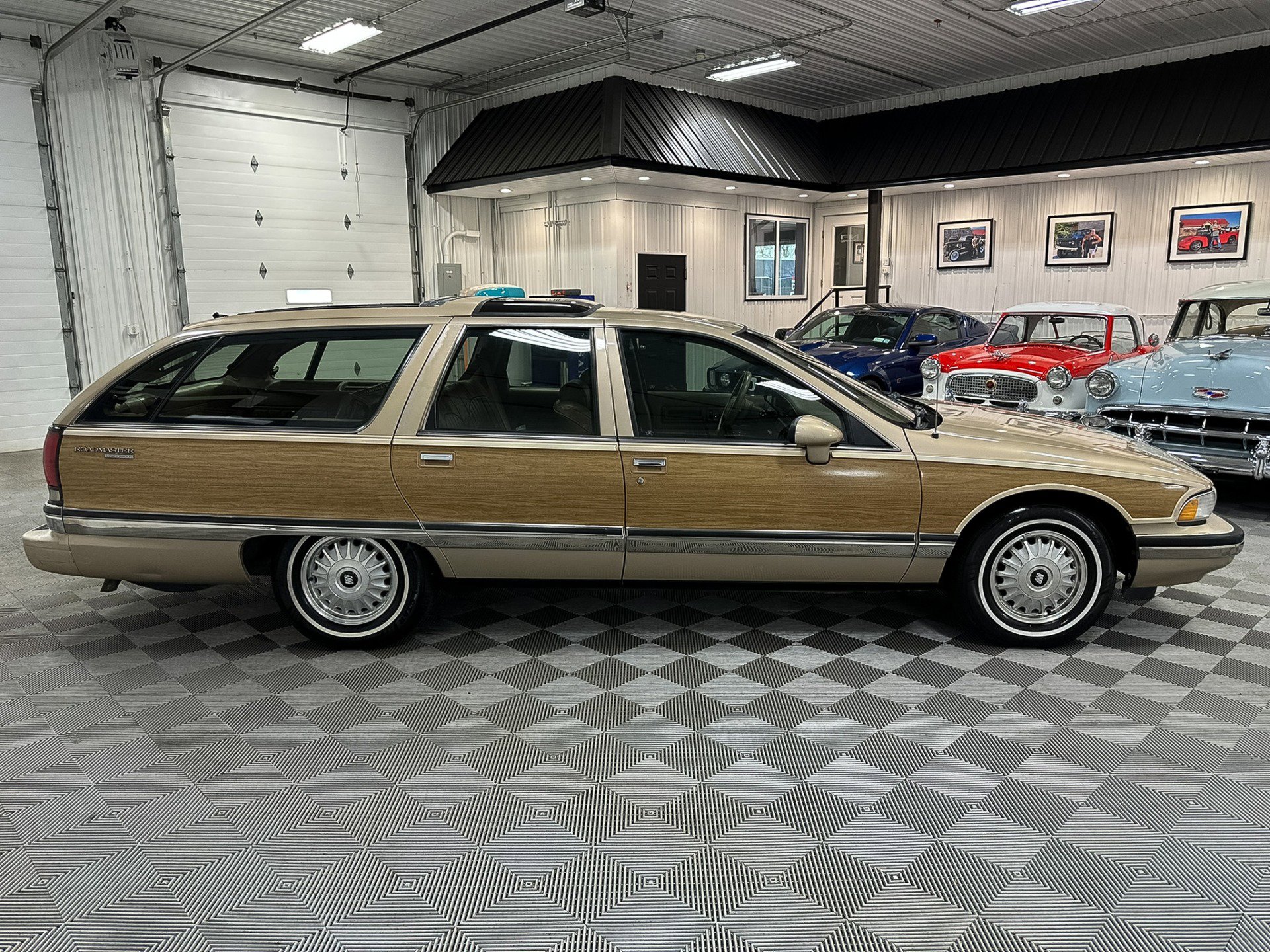 Used 1993 Buick Roadmaster Estate image 7
